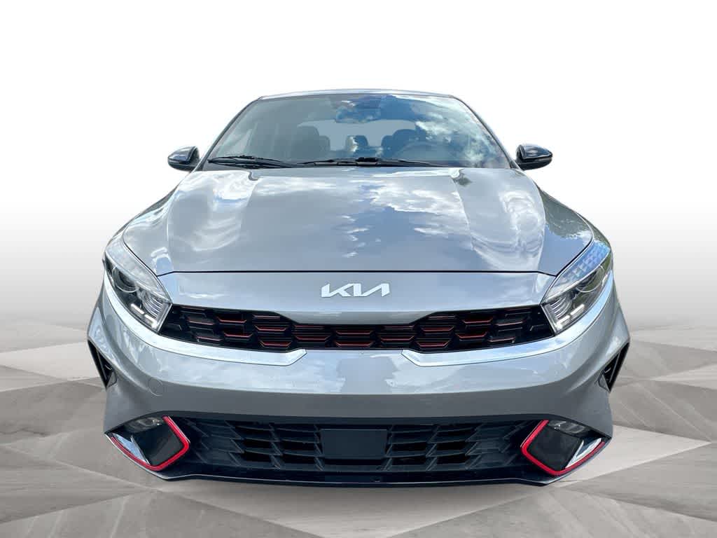 Thumbnail: 2022 Kia Forte - 3