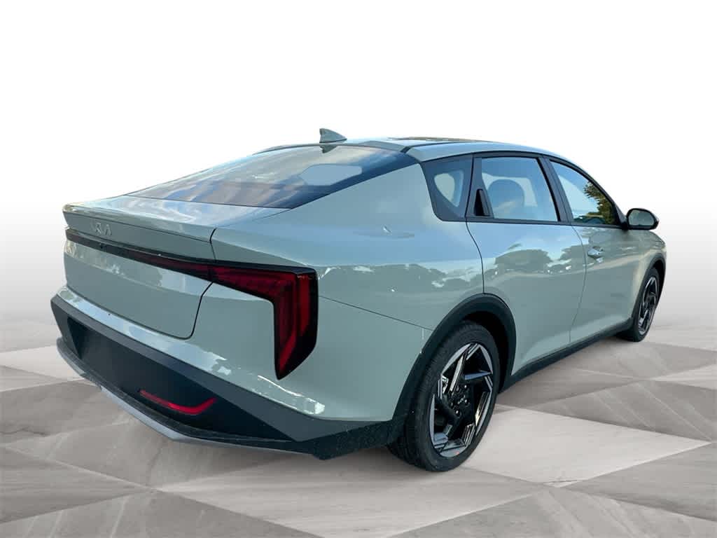 Thumbnail: 2025 Kia K4 - 8