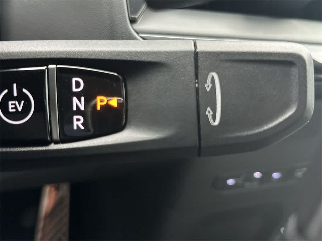 Thumbnail: 2025 Kia EV9 - 21