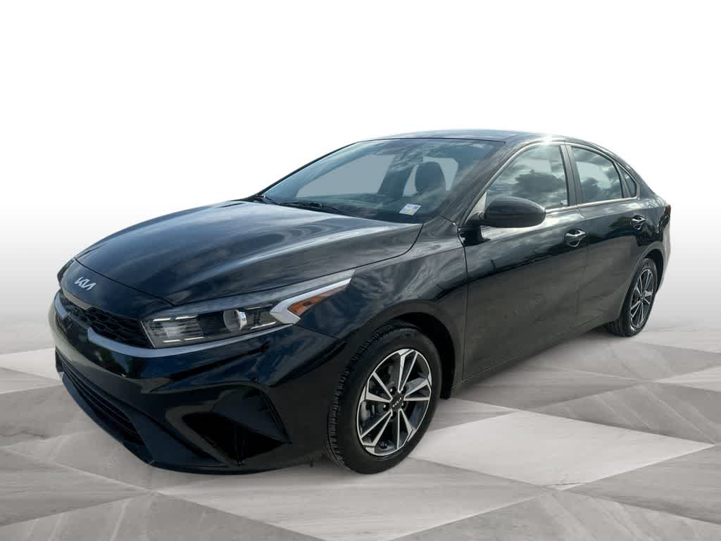 Thumbnail: 2023 Kia Forte - 1
