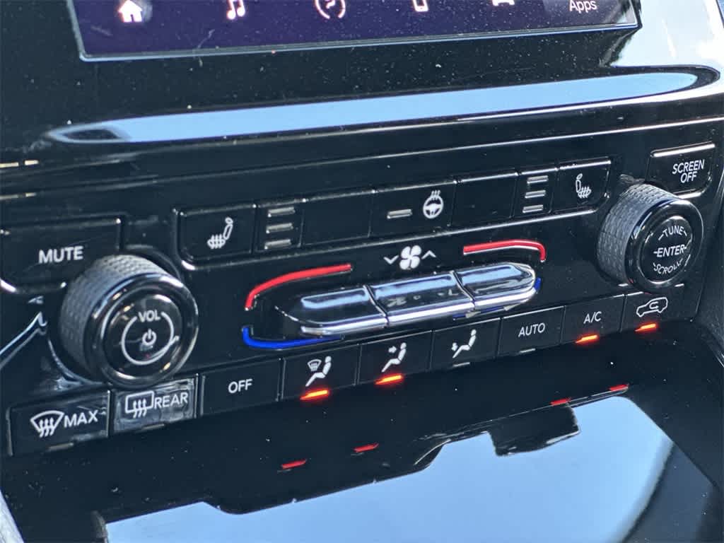 Thumbnail: 2023 Jeep Grand Cherokee L - 20