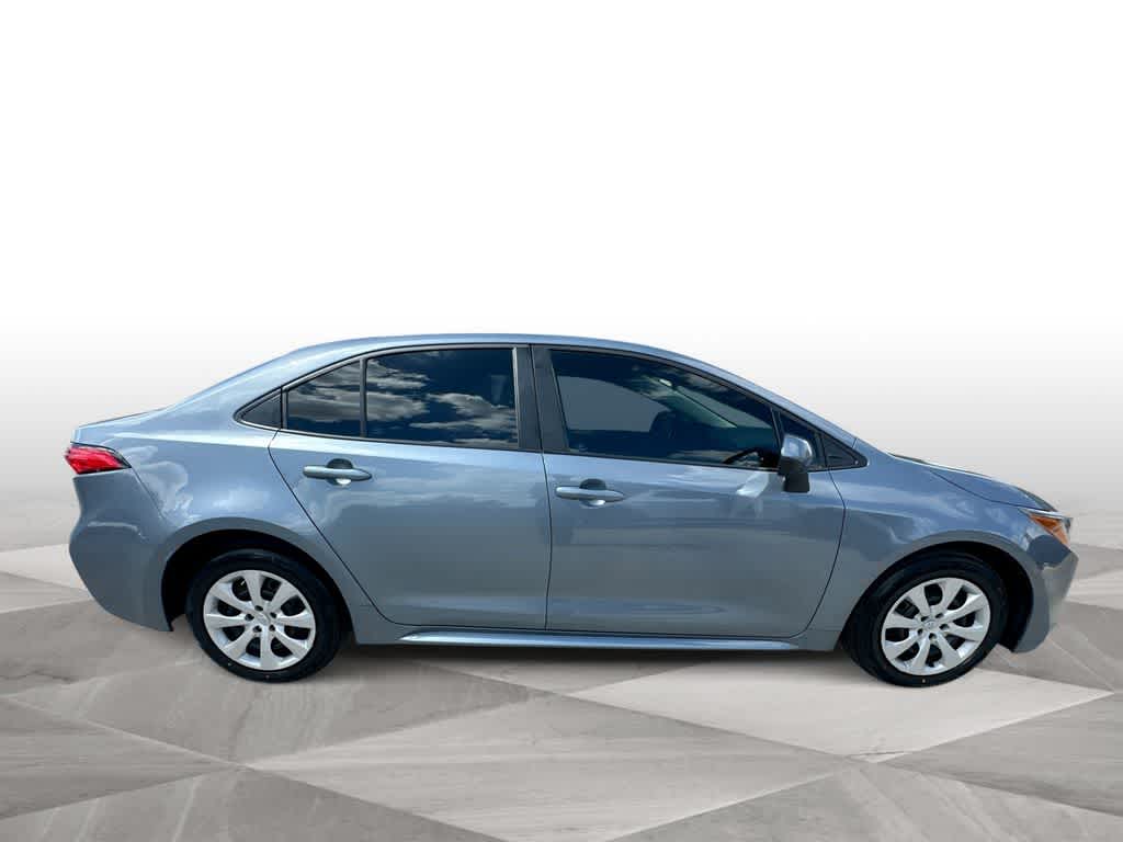 Thumbnail: 2023 Toyota Corolla - 9