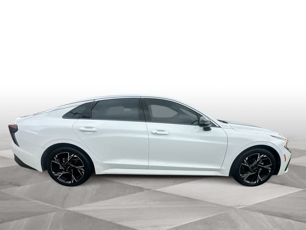 Thumbnail: 2025 Kia K5 - 9