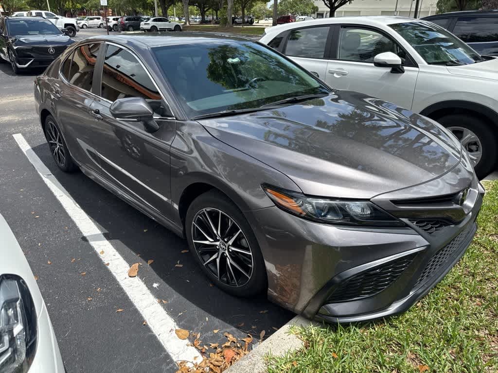 Thumbnail: 2023 Toyota Camry - 4