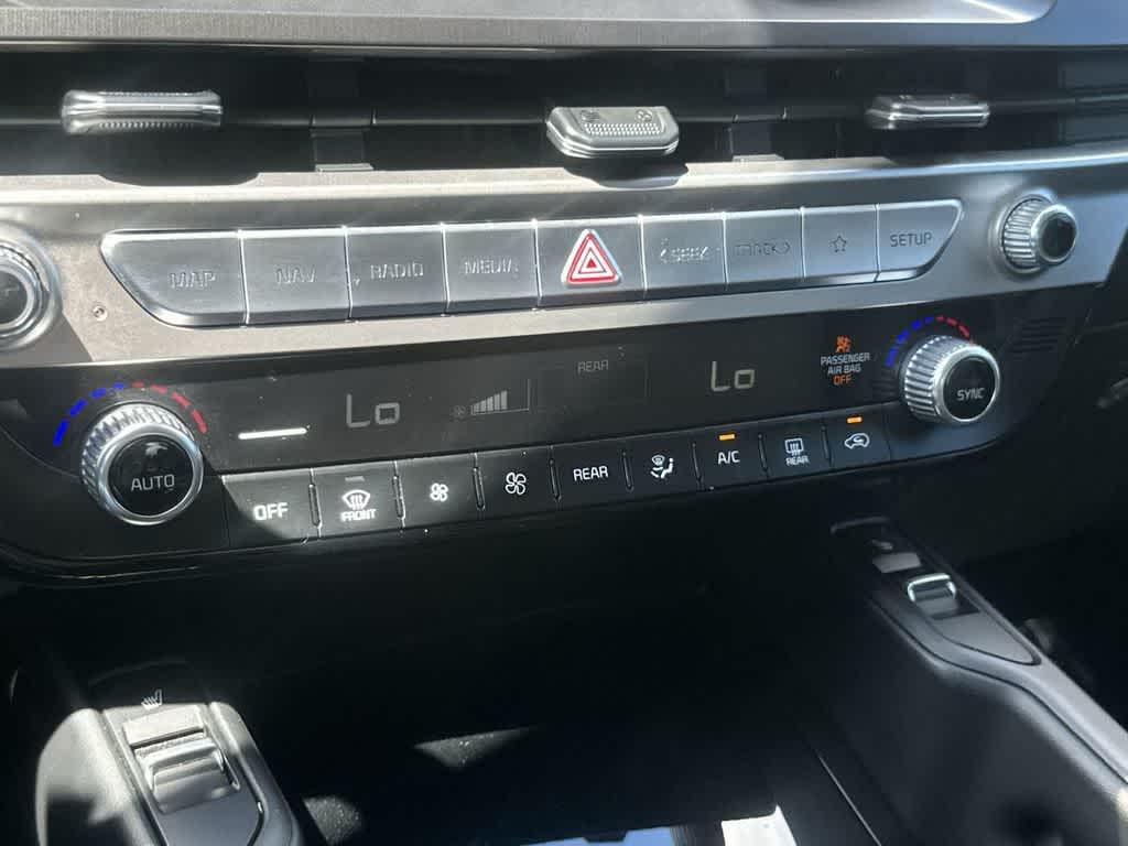 Thumbnail: 2023 Kia Telluride - 20