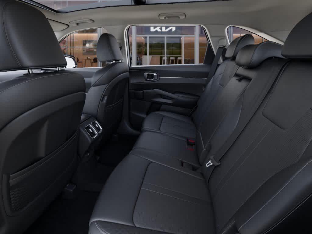 Thumbnail: 2025 Kia Sorento - 18