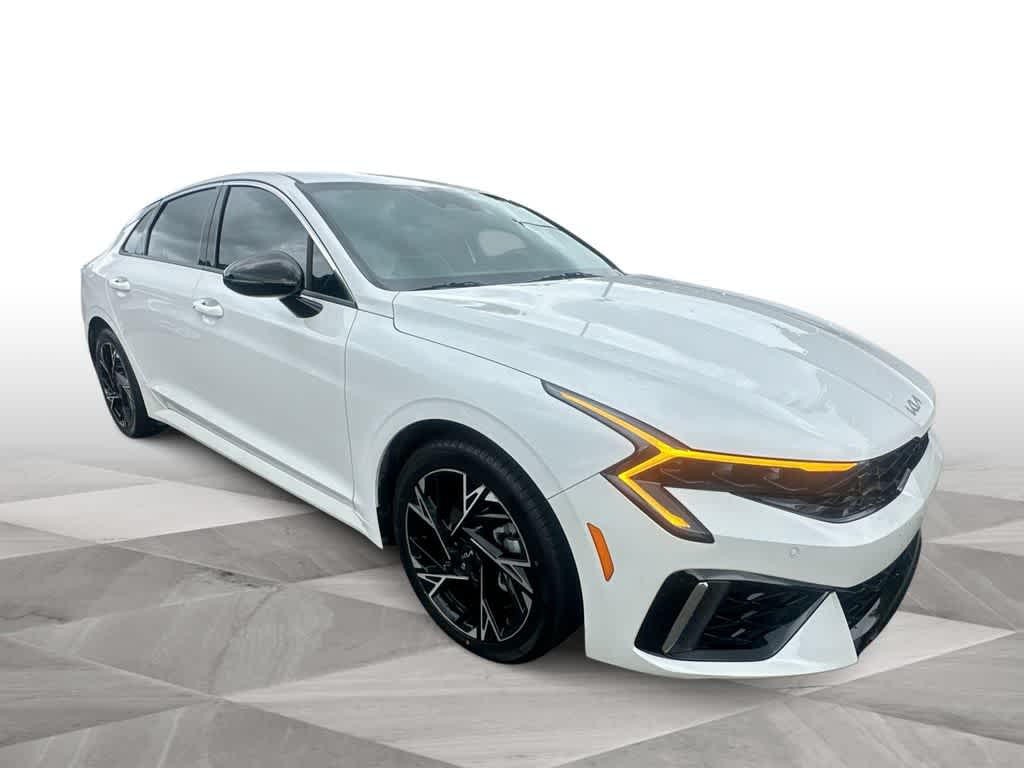 Thumbnail: 2025 Kia K5 - 2
