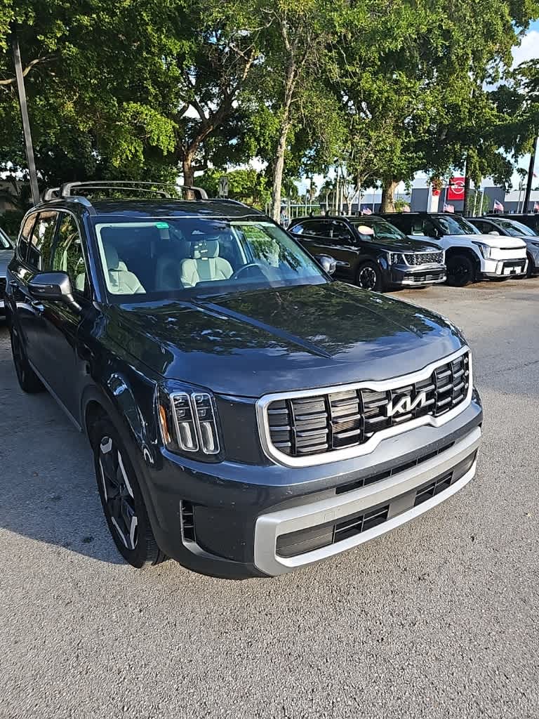 Thumbnail: 2024 Kia Telluride - 7