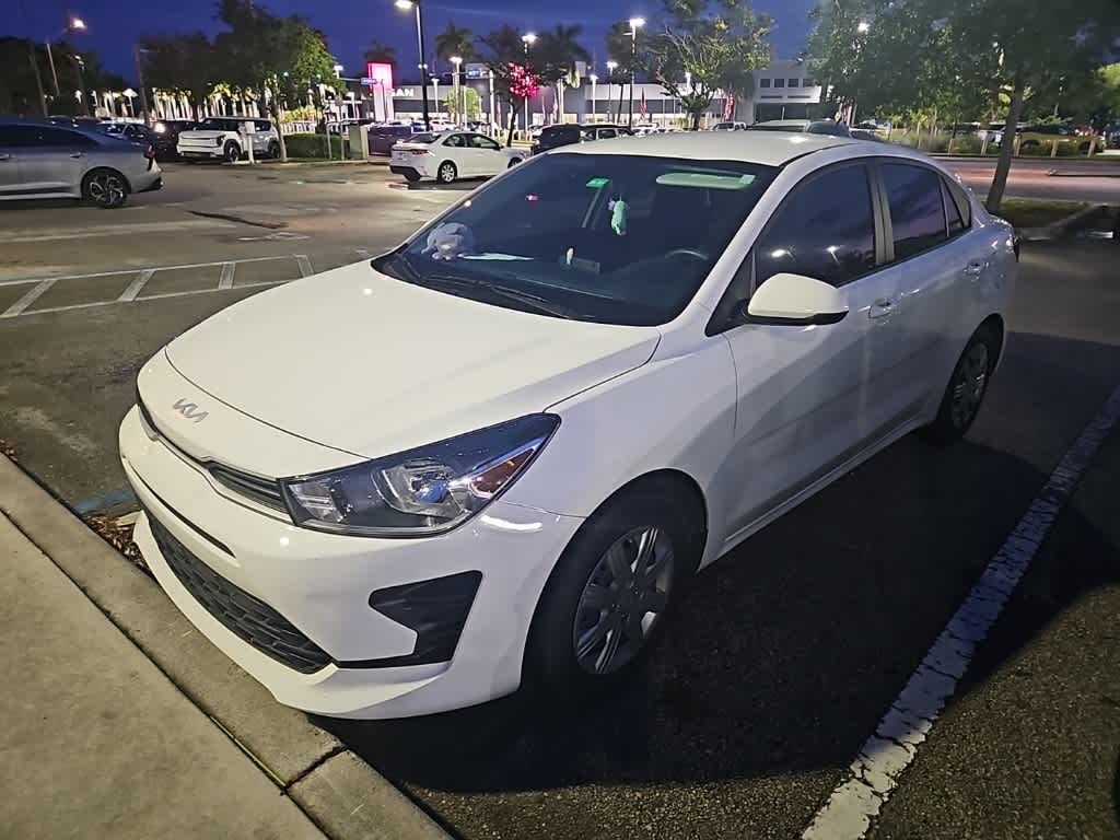 Thumbnail: 2023 Kia Rio - 5