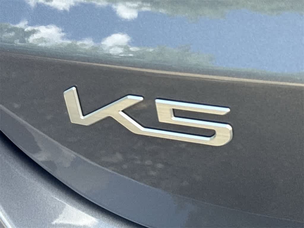 Thumbnail: 2023 Kia K5 - 10