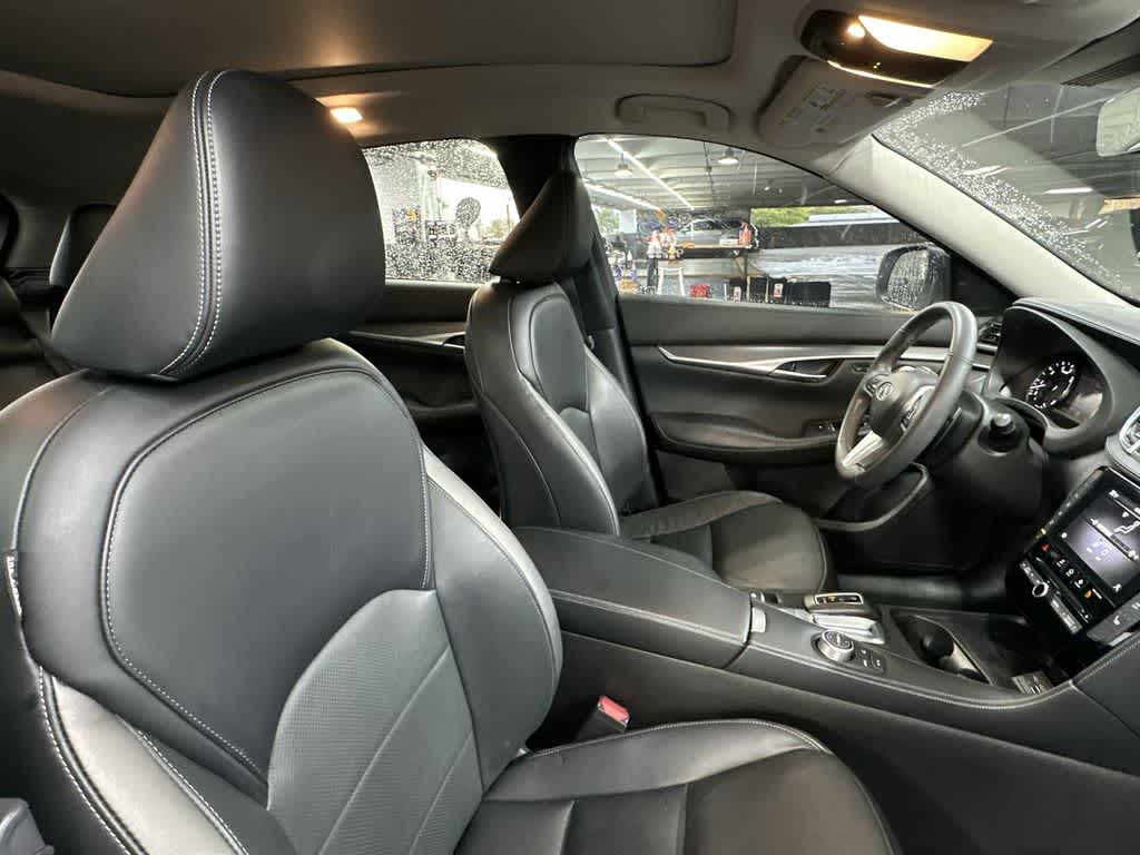 Thumbnail: 2023 INFINITI QX50 - 27