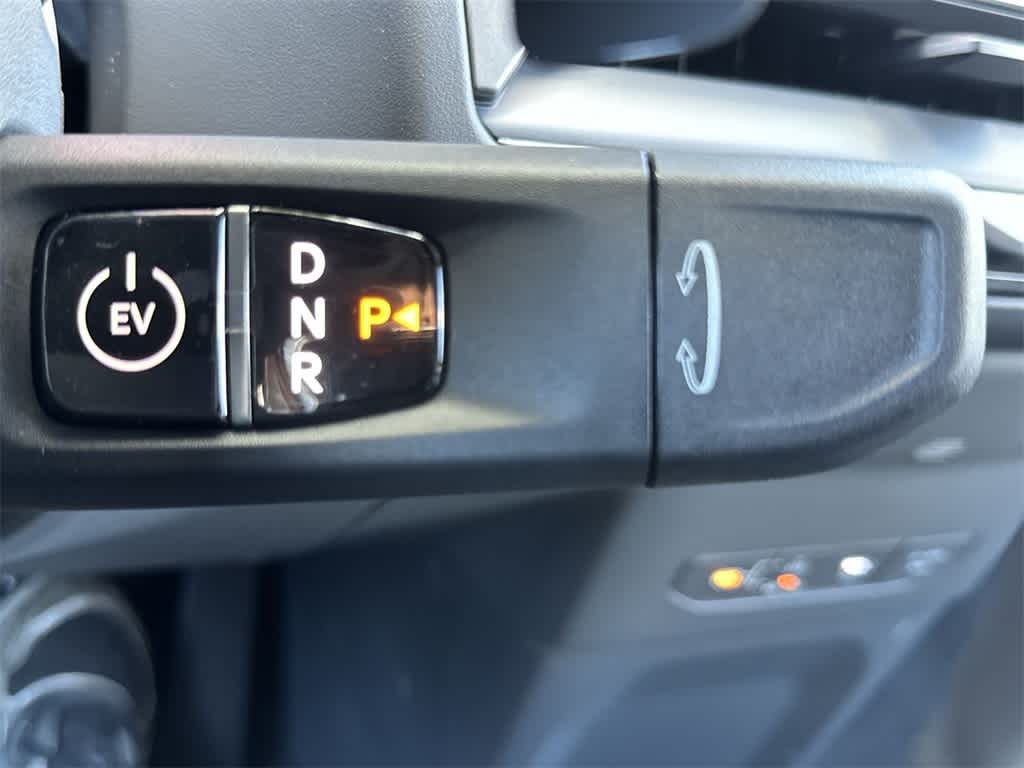 Thumbnail: 2026 Kia EV9 - 21