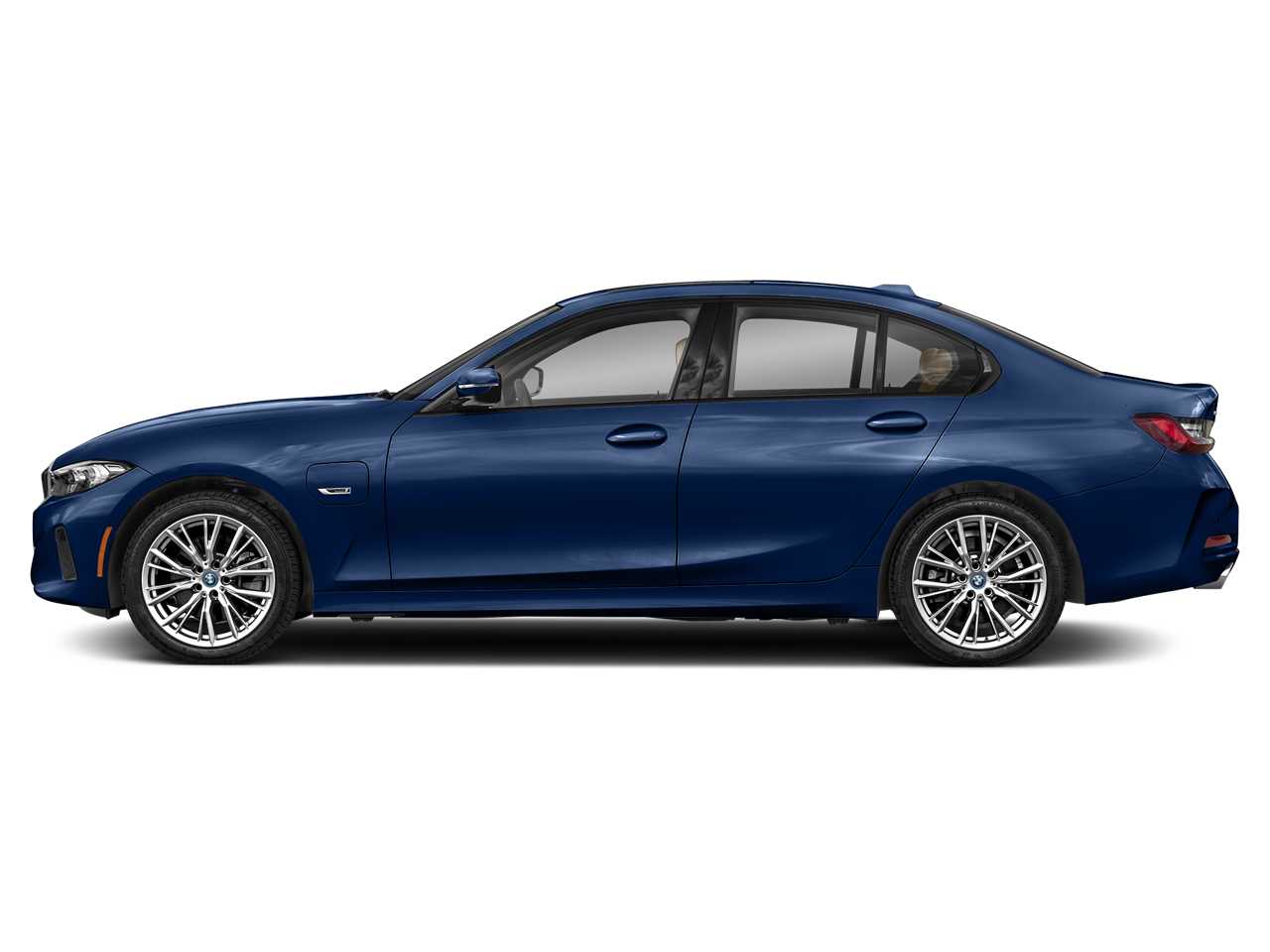 Thumbnail: 2023 BMW 3 Series - 3