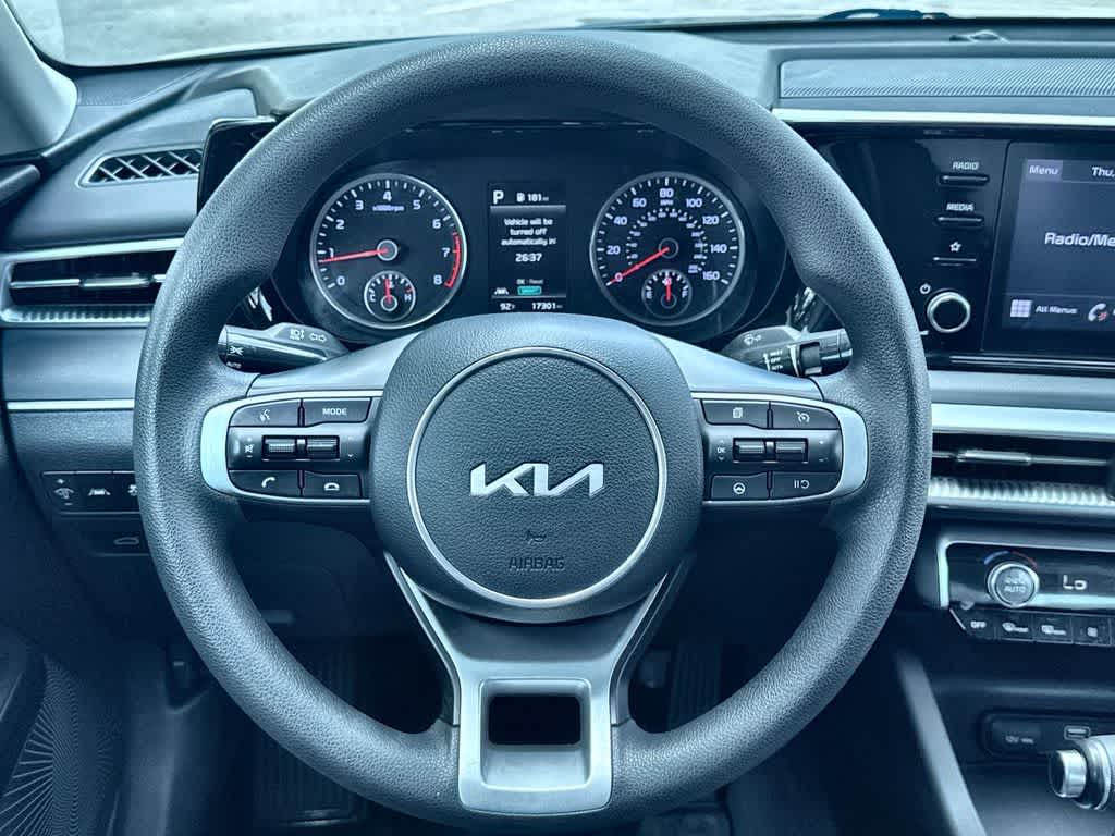 Thumbnail: 2023 Kia K5 - 15