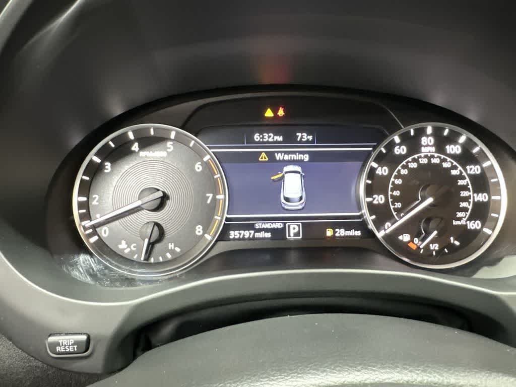 Thumbnail: 2023 INFINITI QX50 - 16