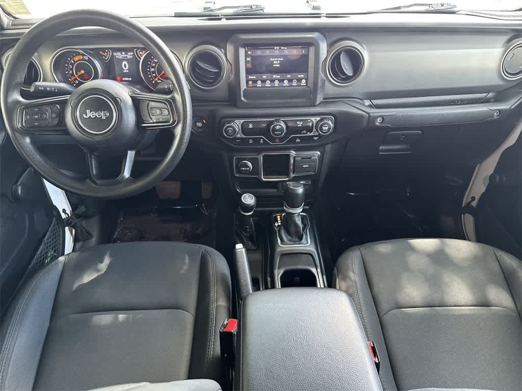 Thumbnail: 2022 Jeep Gladiator - 24