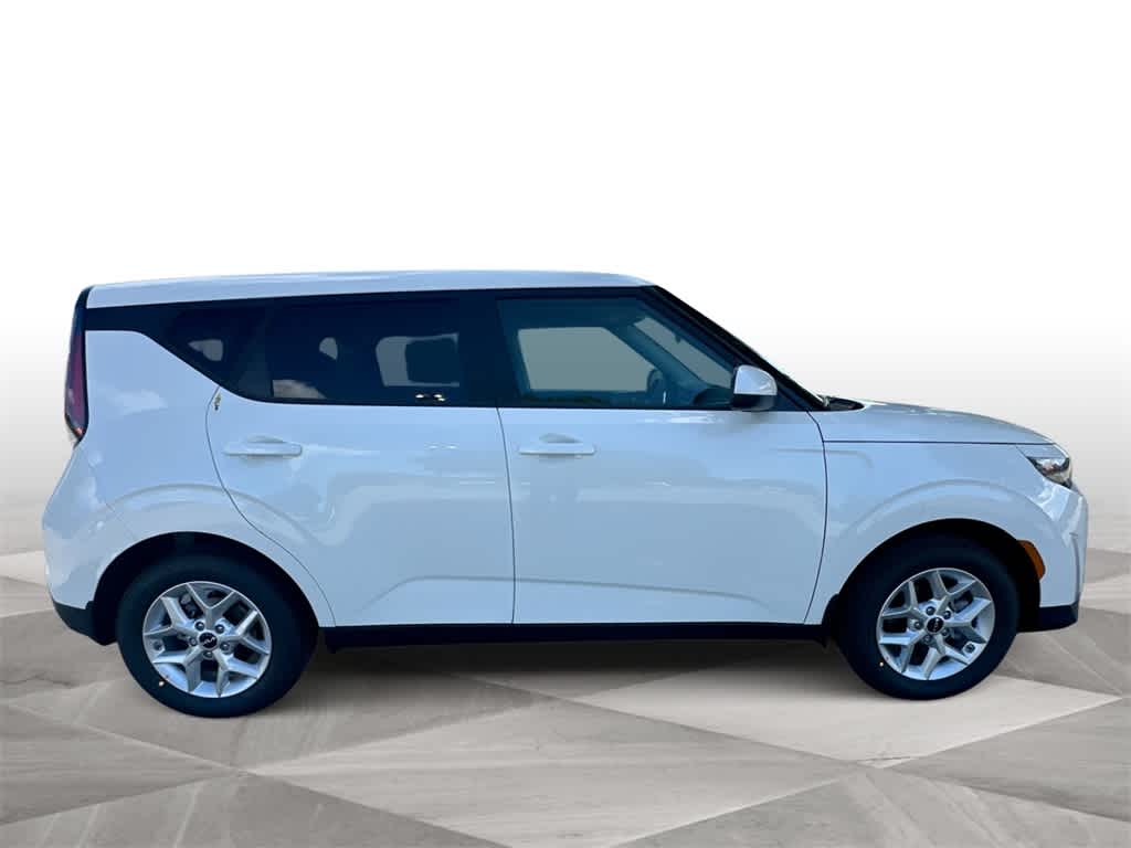 Thumbnail: 2025 Kia Soul - 9