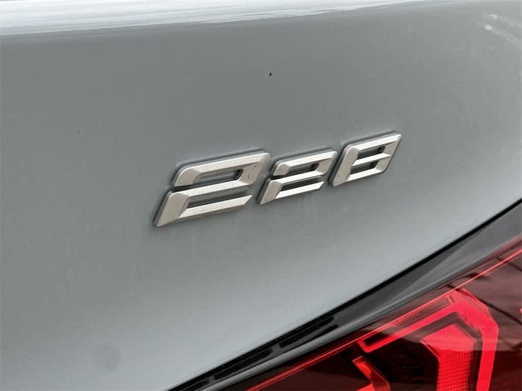 Thumbnail: 2025 BMW 2 Series - 10