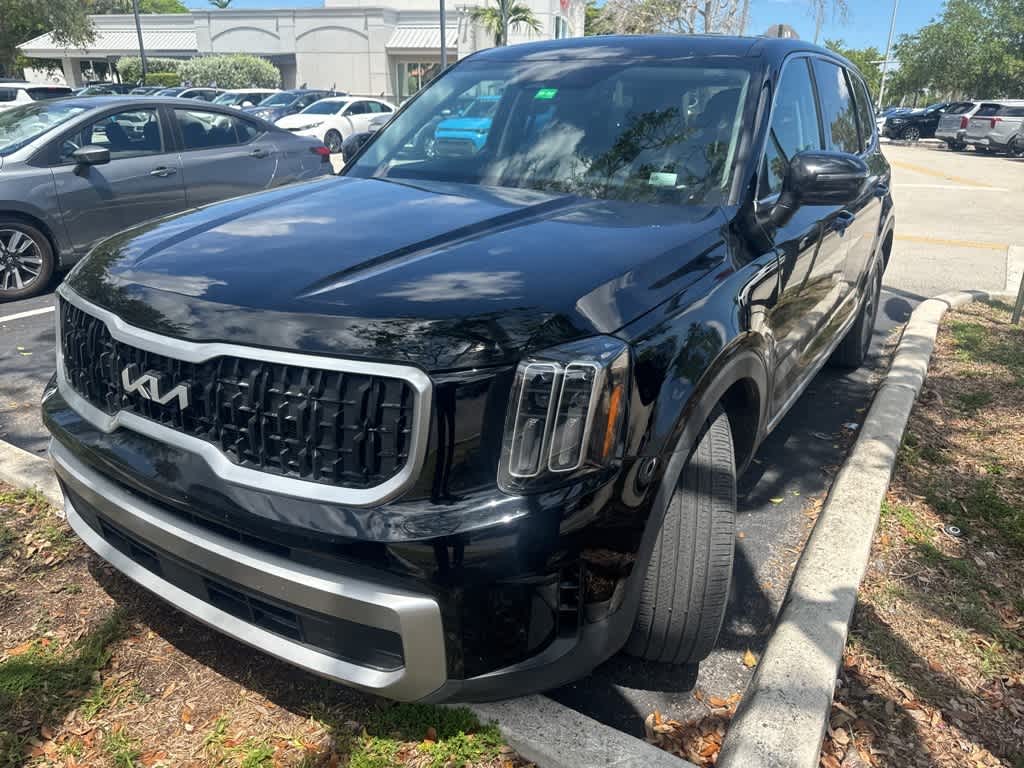 Thumbnail: 2023 Kia Telluride - 2