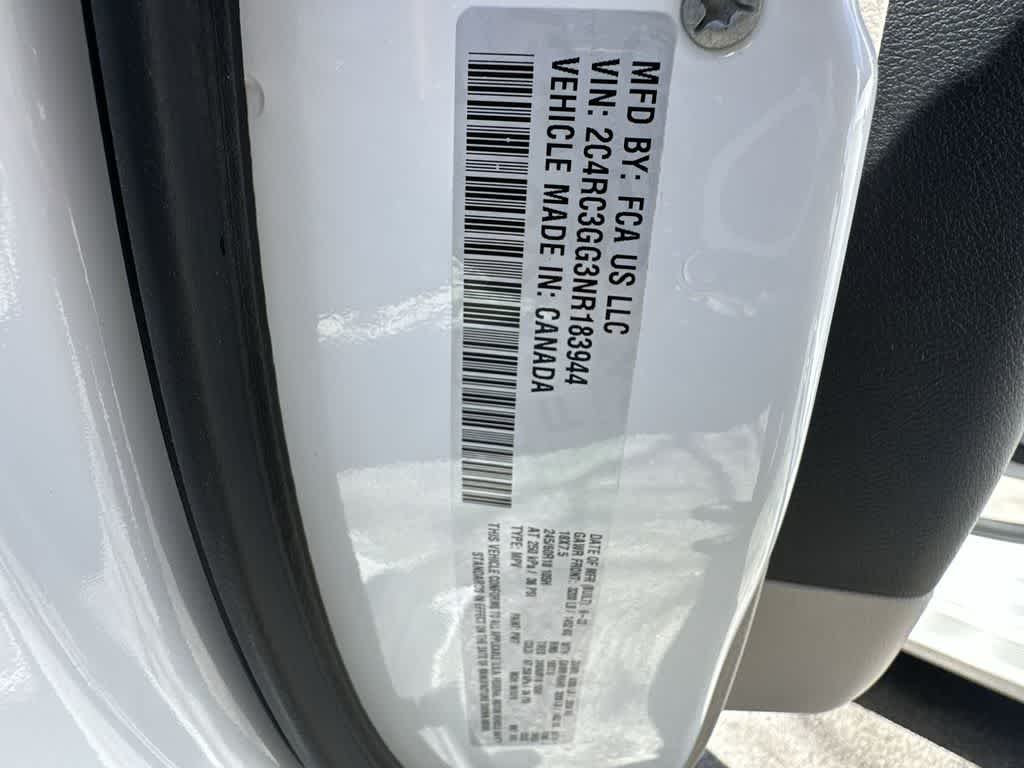 Thumbnail: 2022 Chrysler Pacifica - 29