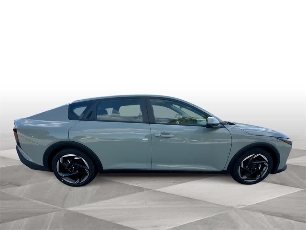 Thumbnail: 2025 Kia K4 - 9