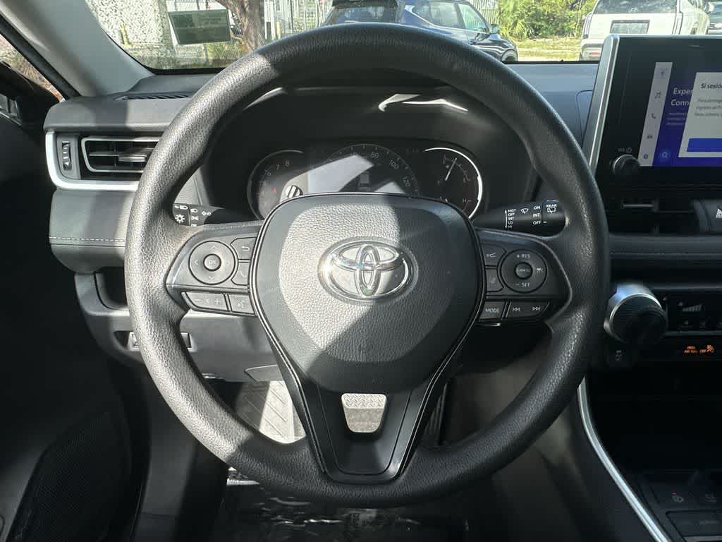 Thumbnail: 2023 Toyota RAV4 - 15