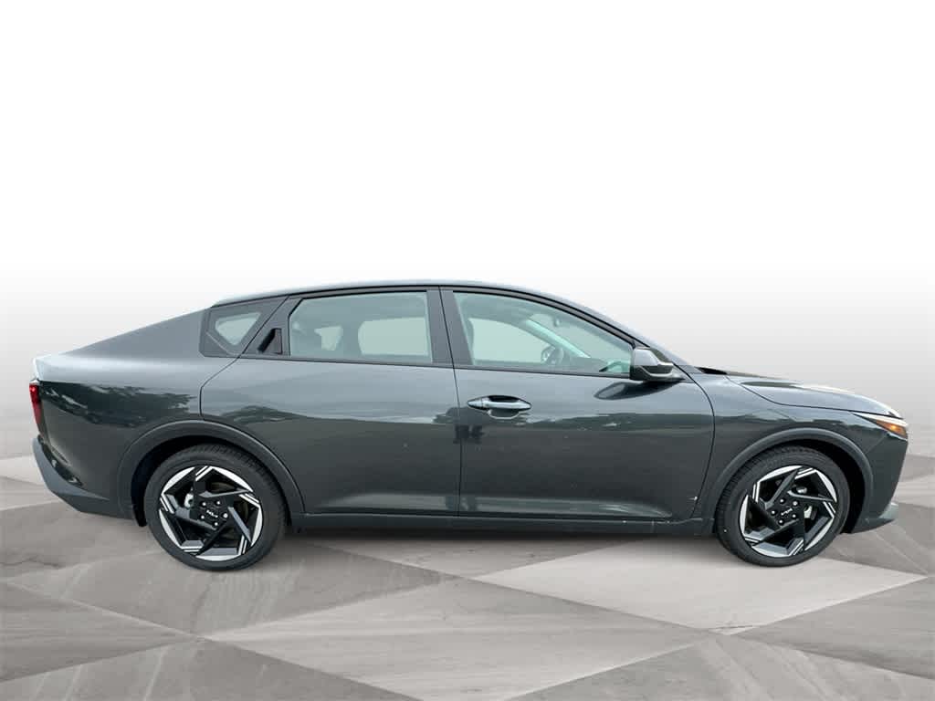 Thumbnail: 2025 Kia K4 - 9