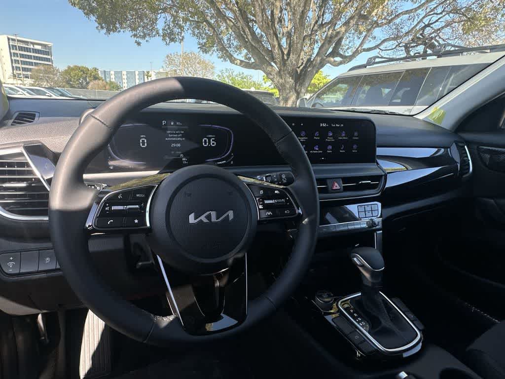 Thumbnail: 2026 Kia Seltos - 13