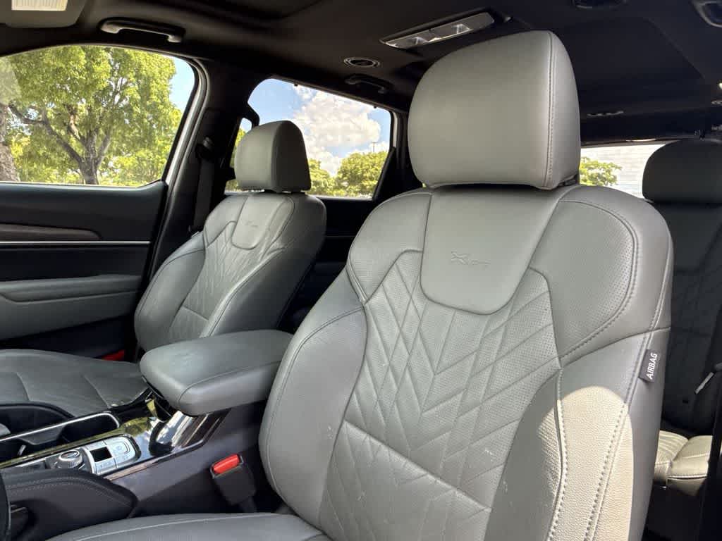 Thumbnail: 2023 Kia Telluride - 14