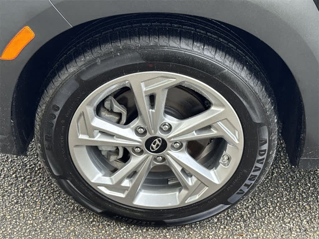 Thumbnail: 2023 Hyundai Kona - 11