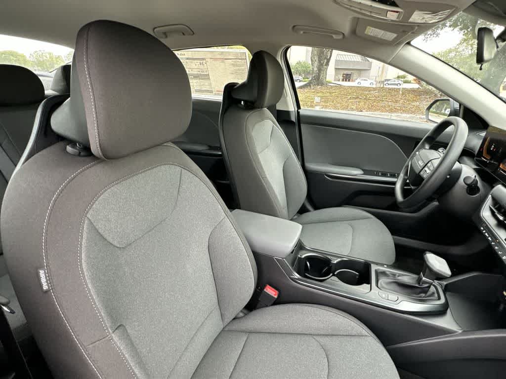 Thumbnail: 2025 Kia K4 - 27