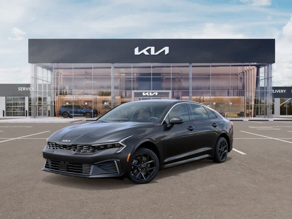 Thumbnail: 2025 Kia K5 - 1
