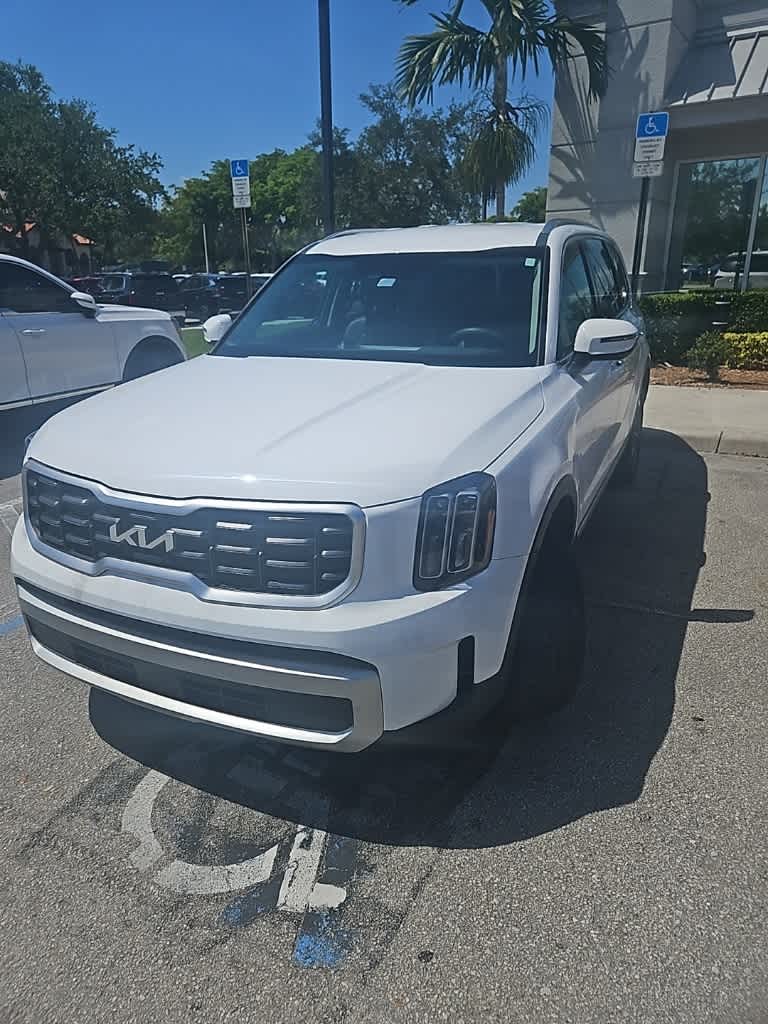 Thumbnail: 2023 Kia Telluride - 2