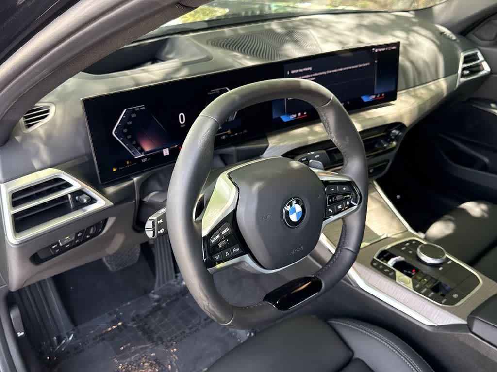 Thumbnail: 2026 BMW 3 Series - 13
