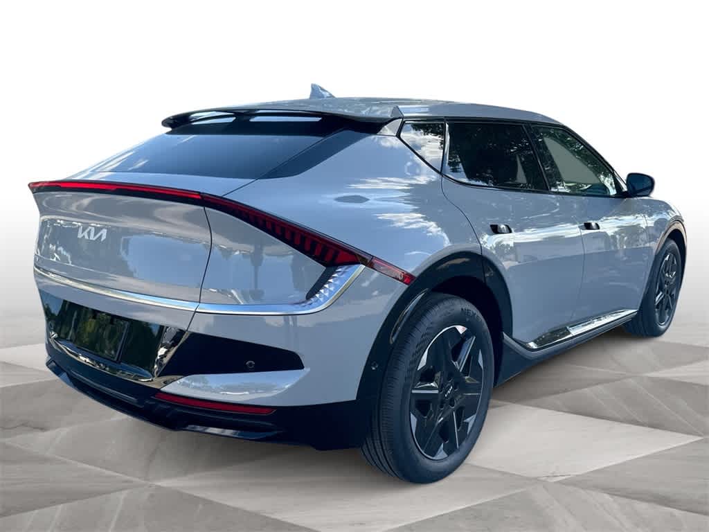 Thumbnail: 2025 Kia EV6 - 8