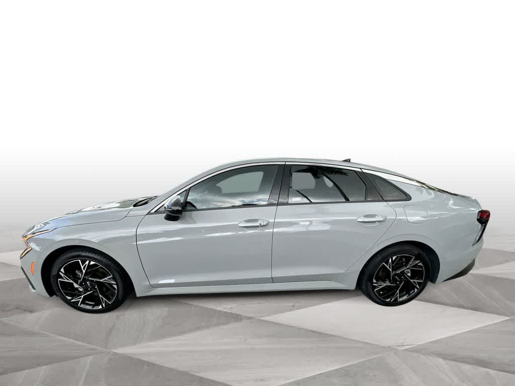 Thumbnail: 2025 Kia K5 - 5