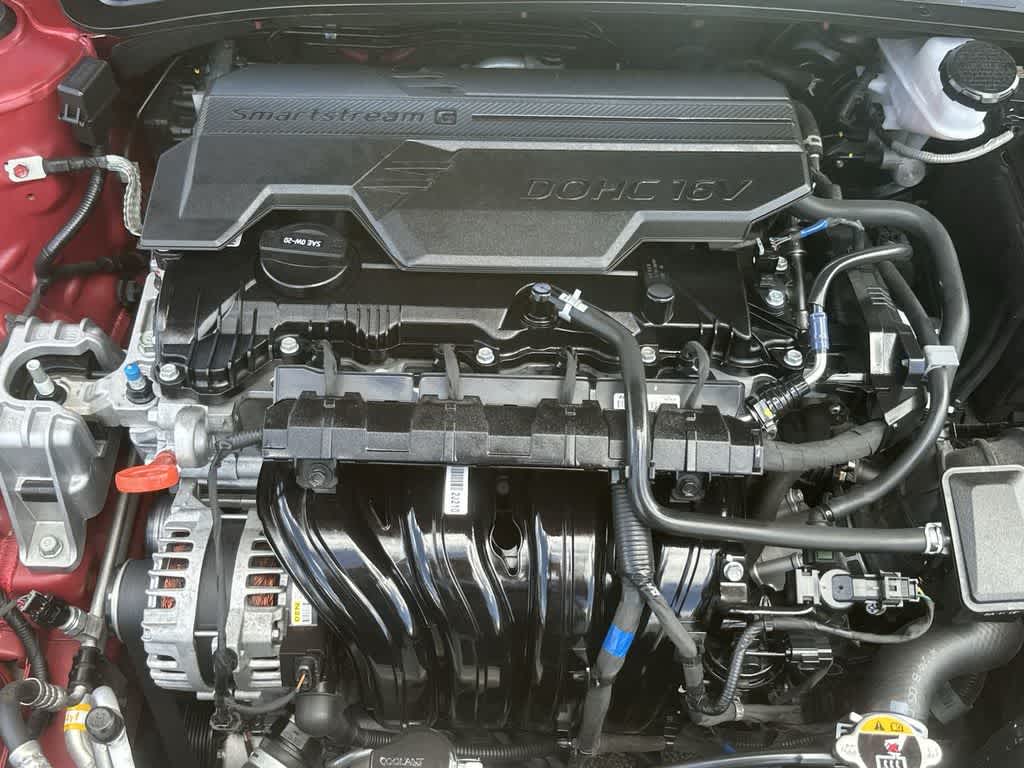 Thumbnail: 2024 Hyundai Elantra - 12