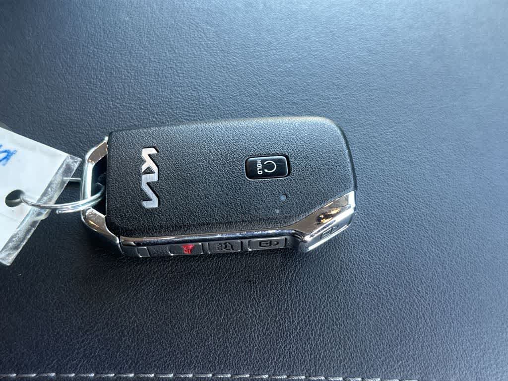 Thumbnail: 2023 Kia Sorento - 29