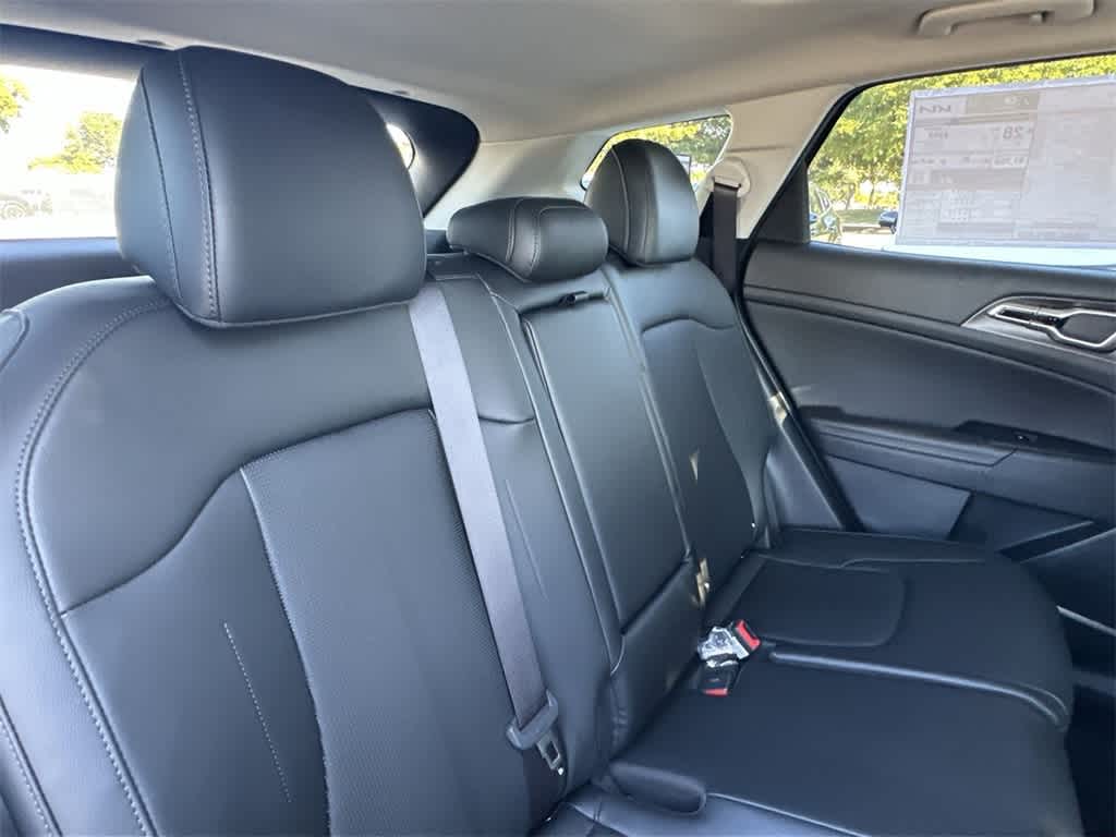 Thumbnail: 2026 Kia Sportage - 26