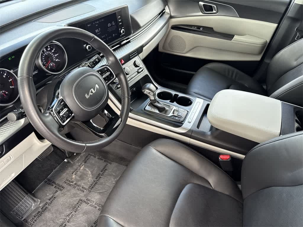 Thumbnail: 2024 Kia Carnival - 13