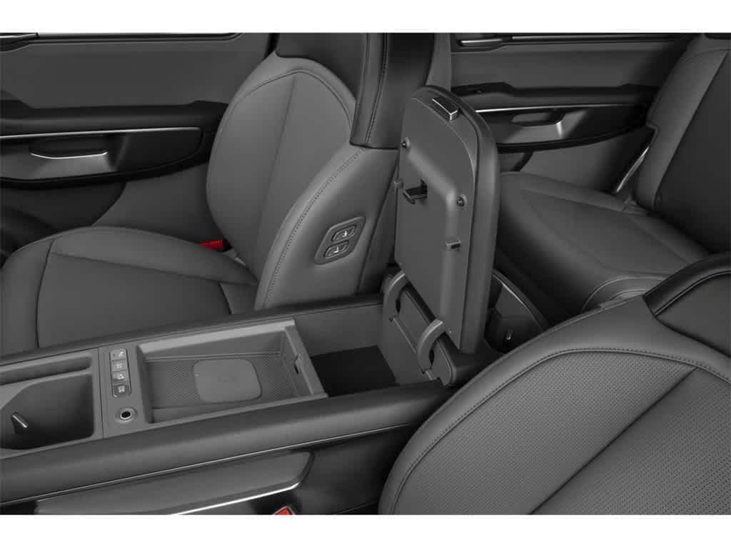 Thumbnail: 2026 Kia EV9 - 14