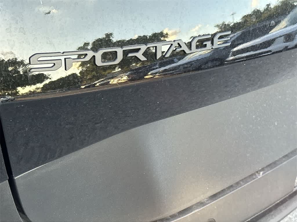 Thumbnail: 2026 Kia Sportage - 10