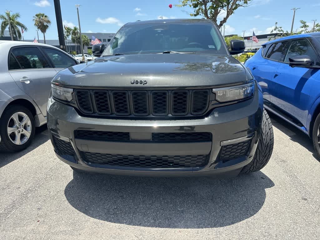 Thumbnail: 2022 Jeep Grand Cherokee L - 2