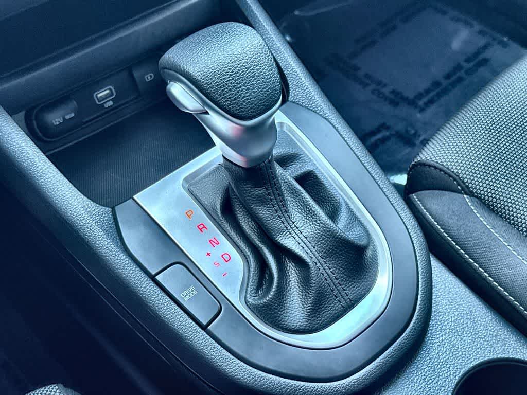 Thumbnail: 2024 Kia Forte - 21