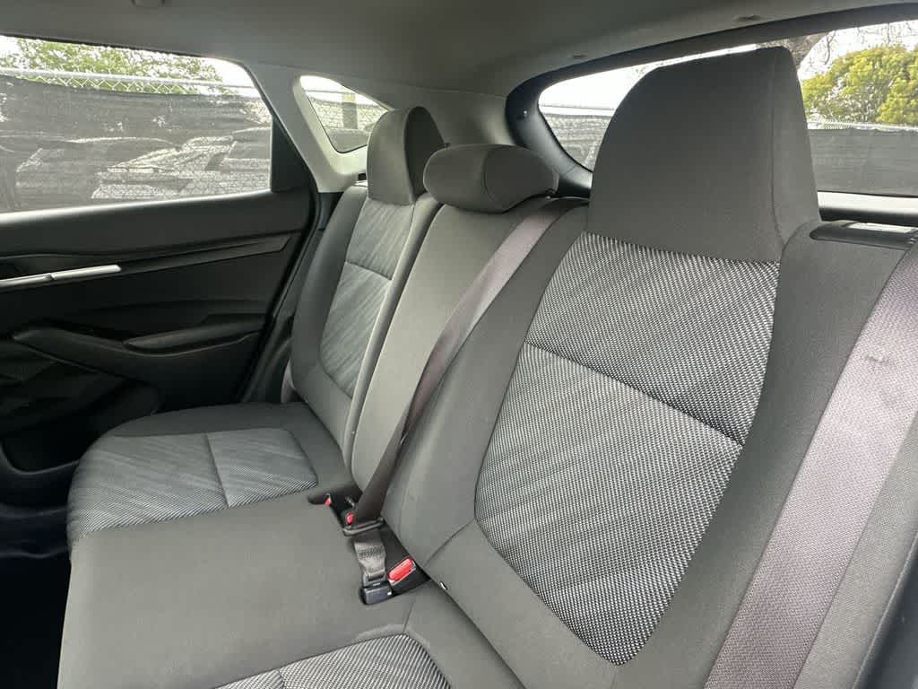 Thumbnail: 2024 Kia Seltos - 22