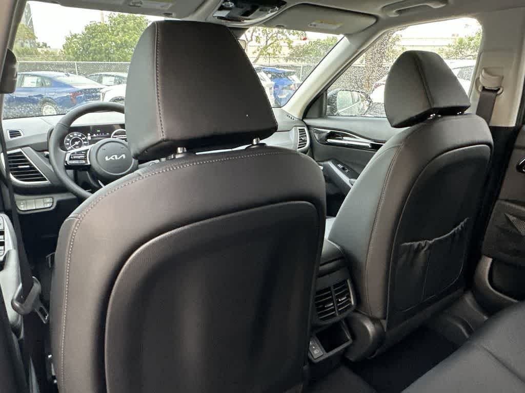 Thumbnail: 2026 Kia Seltos - 23