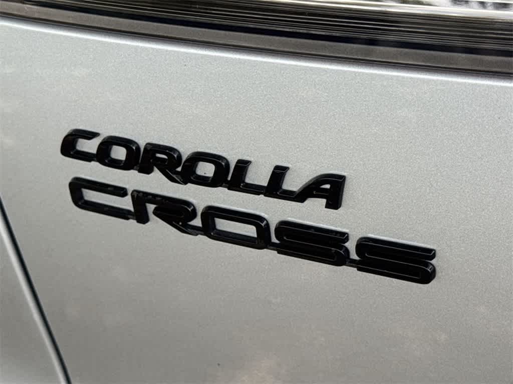 Thumbnail: 2023 Toyota Corolla Cross - 10
