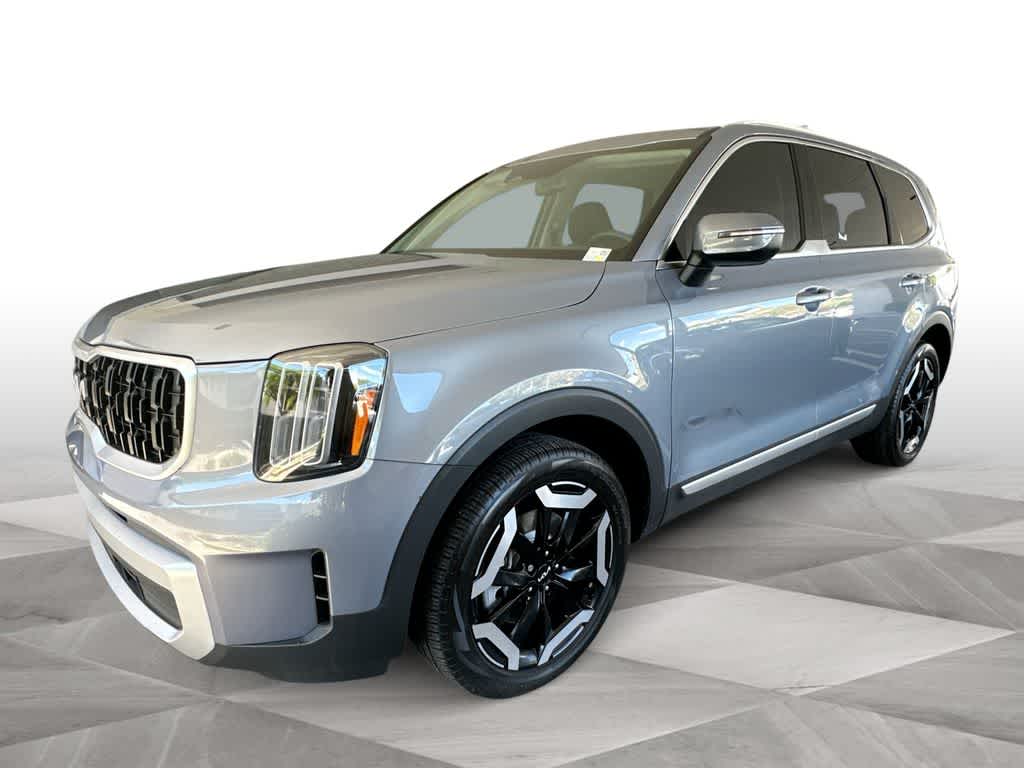 Thumbnail: 2024 Kia Telluride - 4
