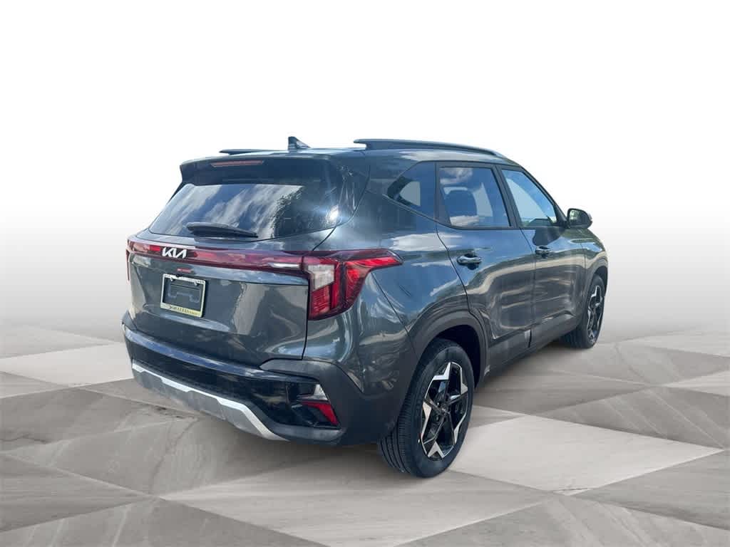 2025 Kia Seltos S 8