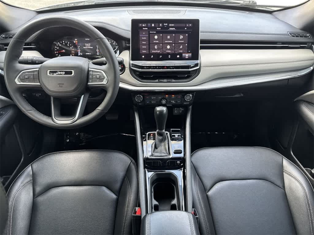 Thumbnail: 2024 Jeep Compass - 24